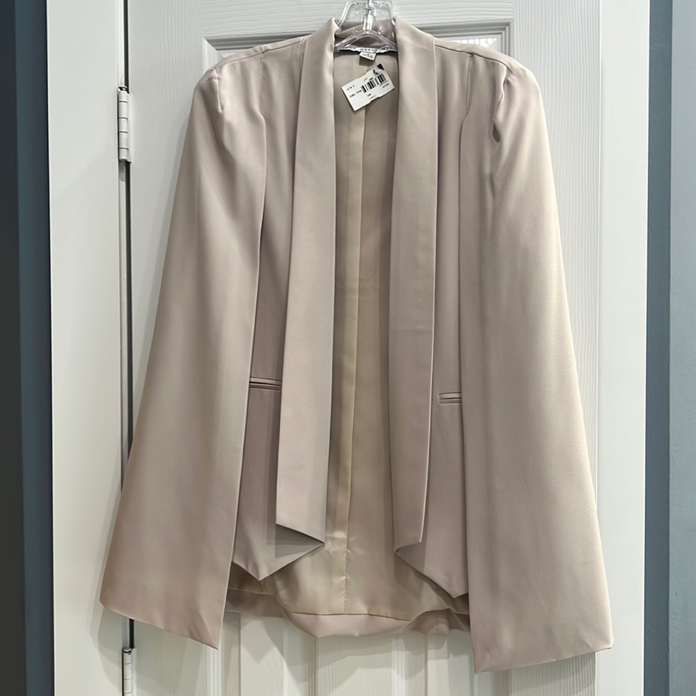 NWT HYFVE cape open jacket tan lightweight beige size M